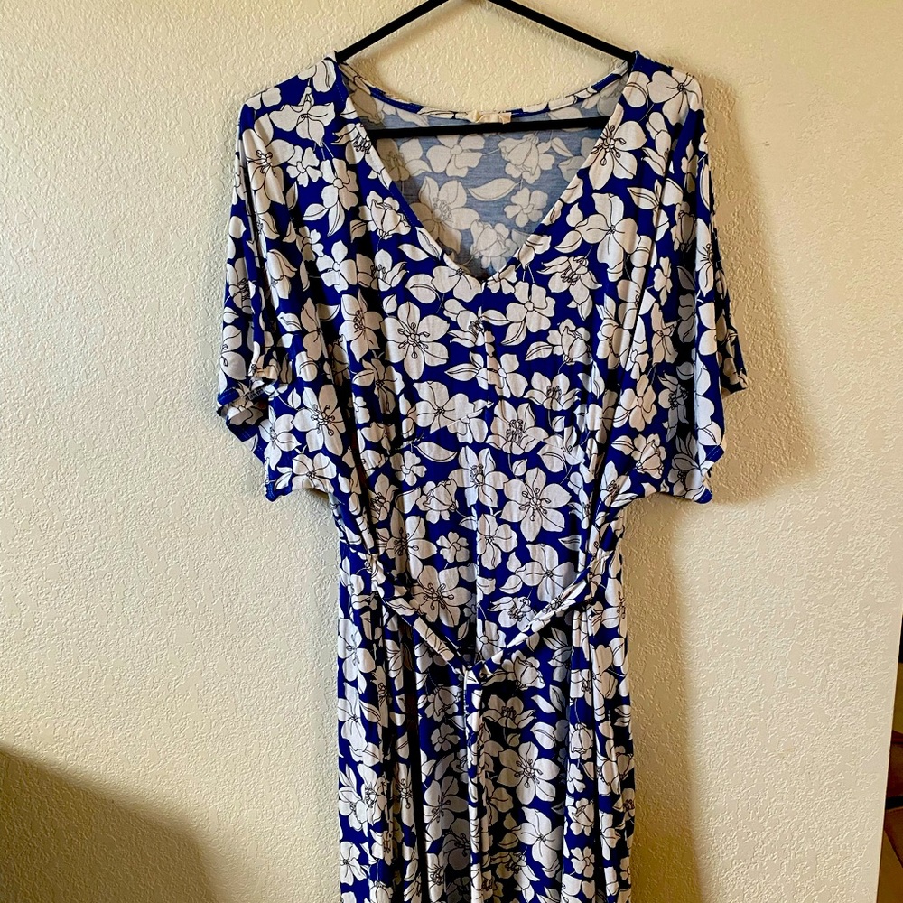 Be Stage Size L Like New Dress